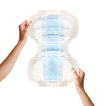 person holding a northshore dynadry supreme incontinence liner