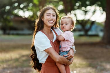 Finding Confidence Again After Postpartum Incontinence: Real Customer Stories