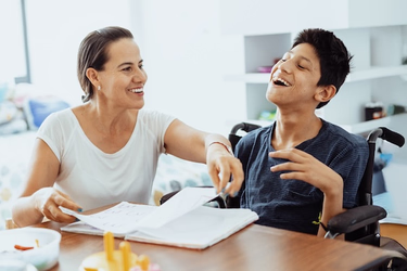 Mother of Son with Cerebral Palsy Finds Freedom to Travel and Explore Thanks to Reliable Incontinence Care