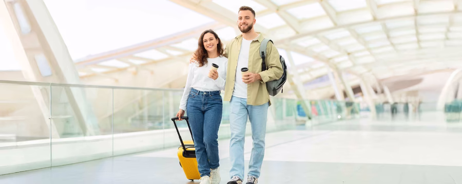 couple traveling with their favorite northshore products