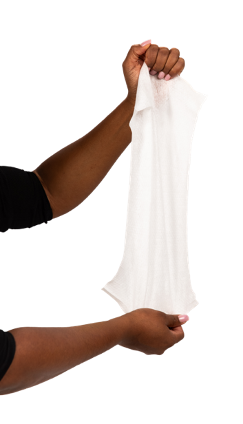 hands stretching a northshore heavy duty wipe