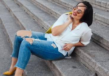 5 Questions to Ask When Selecting Incontinence Products Like Tab-Style Briefs & Protective Underwear in Larger Sizes